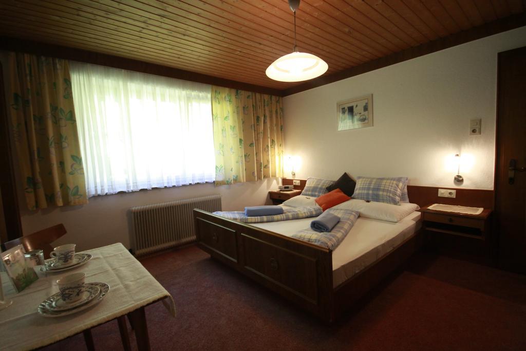 Privatzimmer Kammerlander Neukirchen am Großvenediger Oda fotoğraf