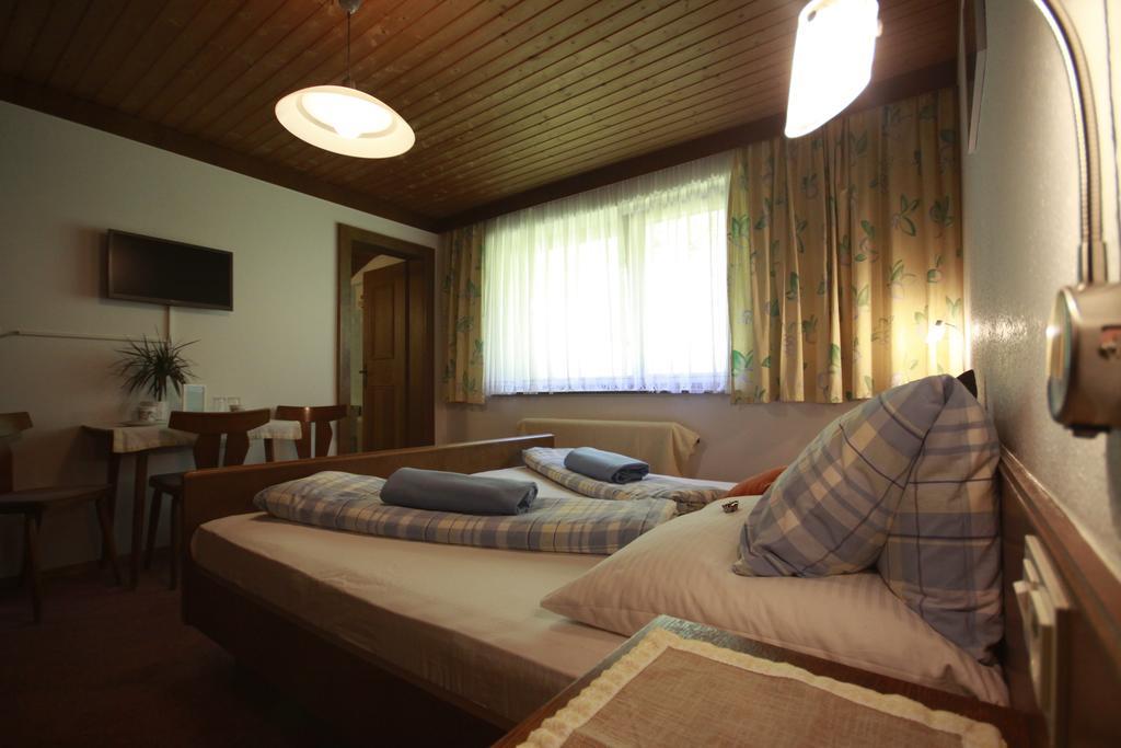Privatzimmer Kammerlander Neukirchen am Großvenediger Oda fotoğraf