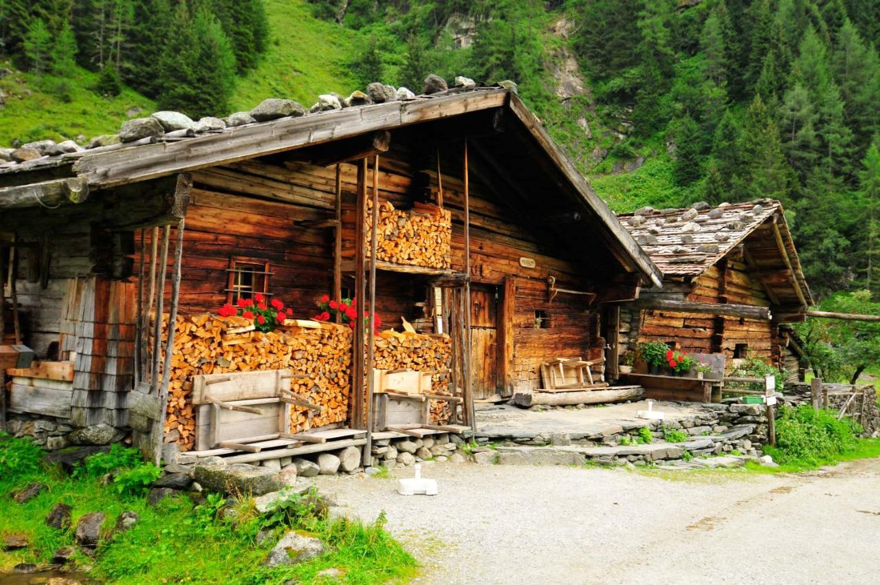 Privatzimmer Kammerlander Neukirchen am Großvenediger Dış mekan fotoğraf